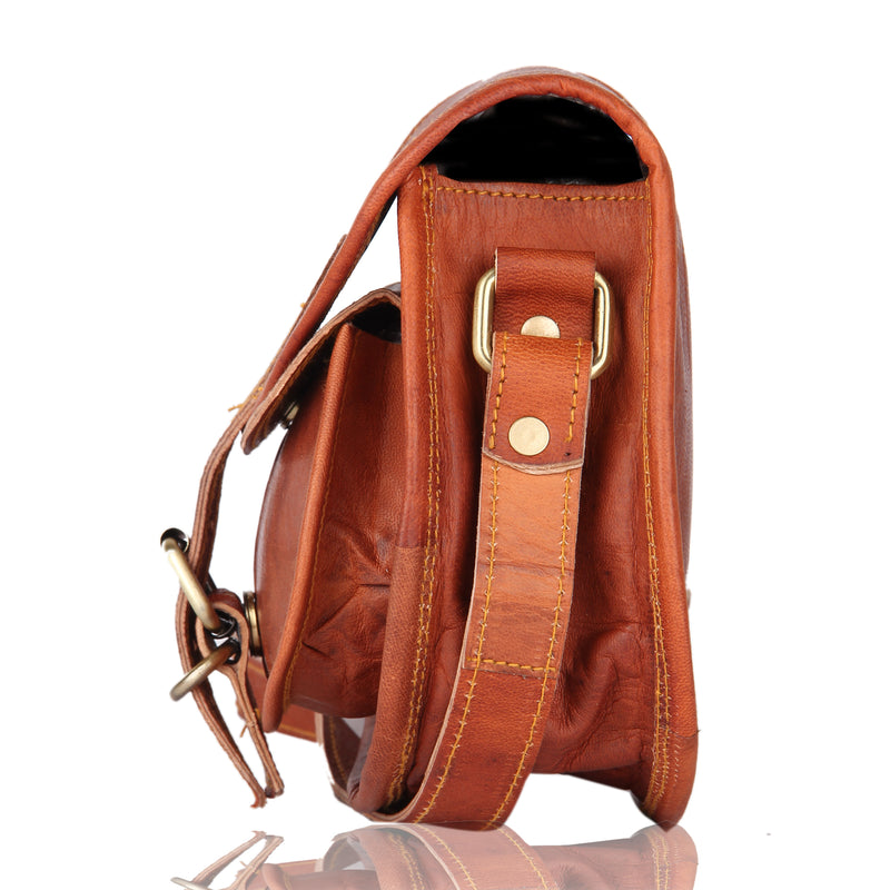 Women's Handmade Leather Saddlebag Purse
